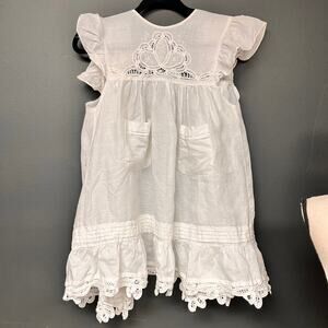 Vintage little girl's linen and cottton lace pinafore pleated see measurements